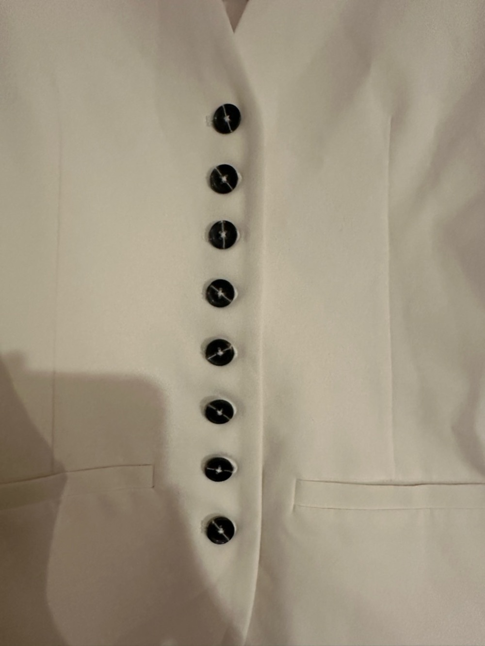 Cinq a Sept (Neiman Marcus brand) Cream Sleeveless Button-Front Vest - Picture 4 of 5
